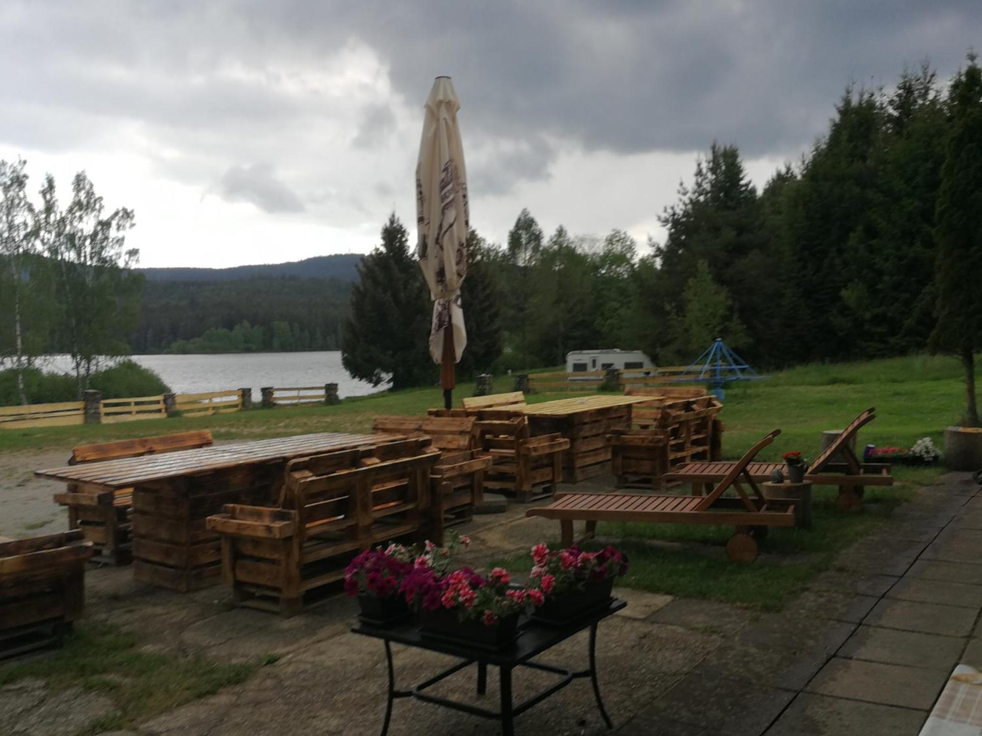 Penzion Tomy Na Plazi Hotel Frymburk Kültér fotó