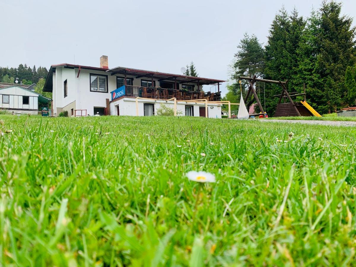Penzion Tomy Na Plazi Hotel Frymburk Kültér fotó