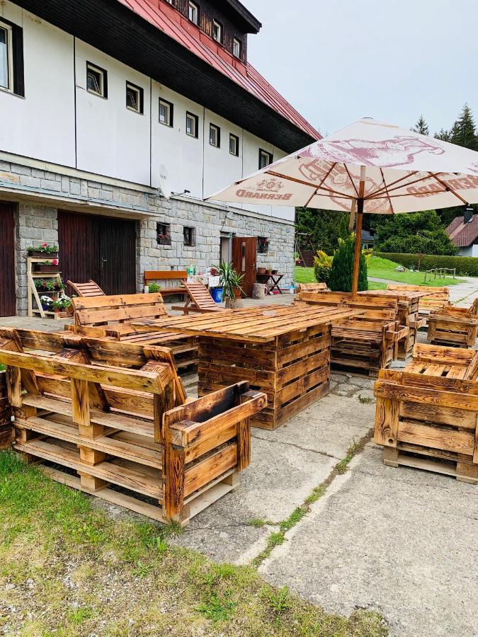 Penzion Tomy Na Plazi Hotel Frymburk Kültér fotó